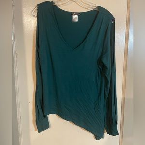 Venus Asymmetrical Open sleeve Blouse M